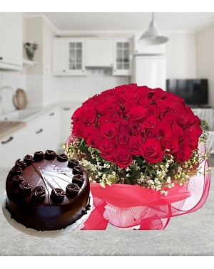 Happy Moments Cake & Roses