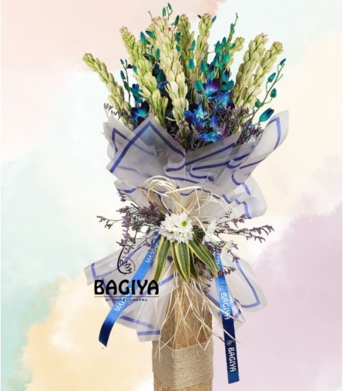 10 Tube Roses & 8 Blue Orchids Bunch