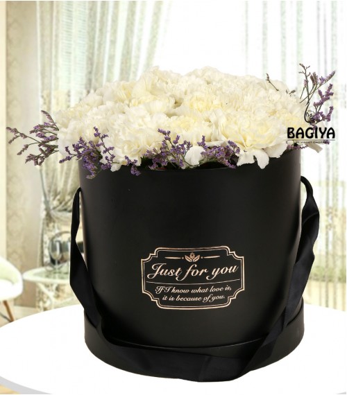 Box Bouquet Black and White 