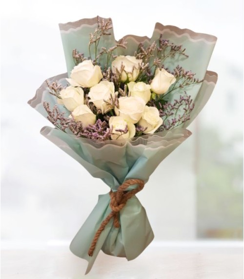Ten White Roses Bunch