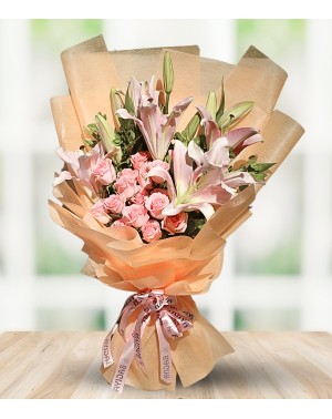 Lily & Roses Beautiful Bouquet