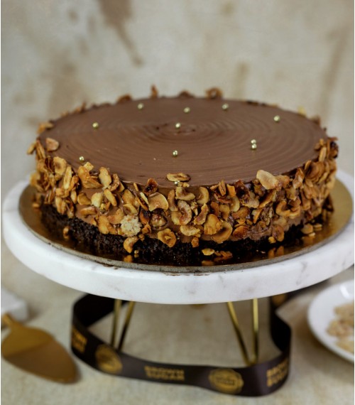 HAZELNUT CAKE