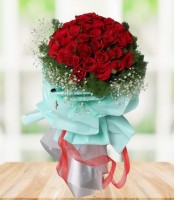 50 Red Roses Exclusive Bunch Packing