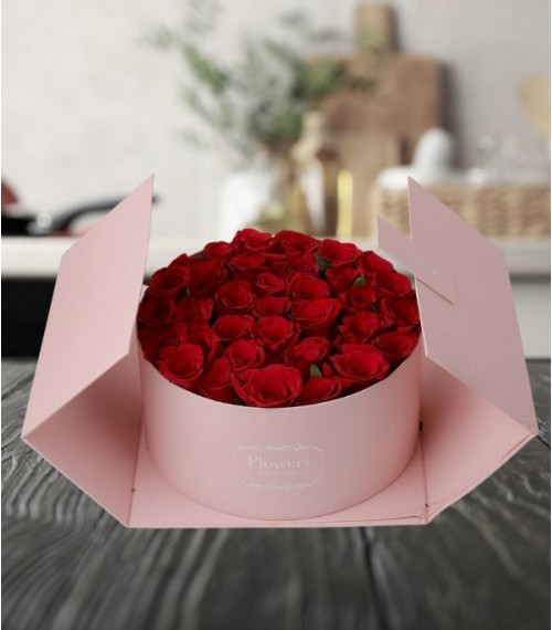 RED ROSES BOX FLORAL