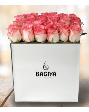 Roses Mirror Box Bouquet