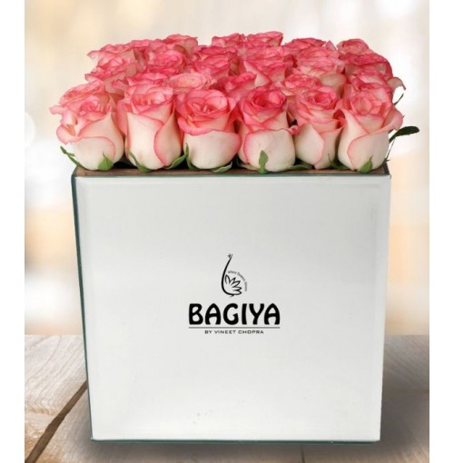 Roses Mirror Box Bouquet