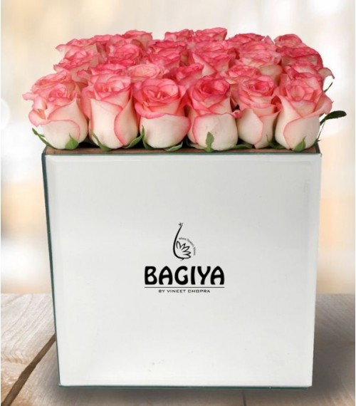 Roses Mirror Box Bouquet